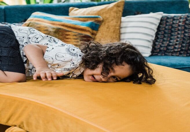 Tips to Teach Kids Buttoning and Zipping Skills at Home